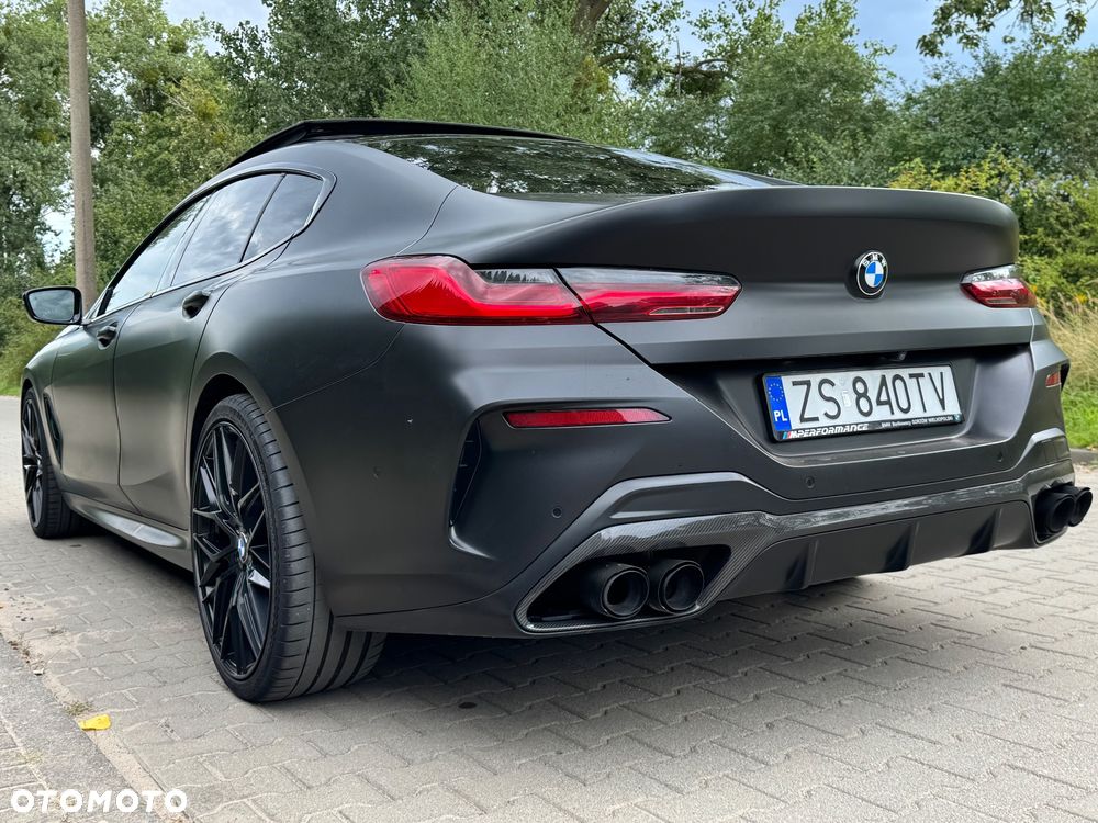 BMW Seria 8 - 25