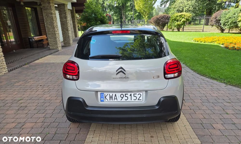 Citroën C3 1.2 PureTech Shine EAT6 - 8