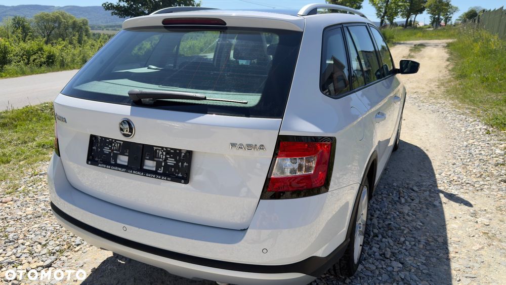 Skoda Fabia 1.0 TSI Ambition - 35