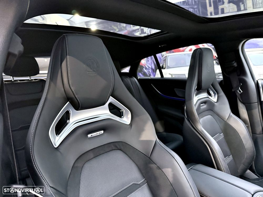 Mercedes-Benz AMG GT 63 S 4Matic+ - 35