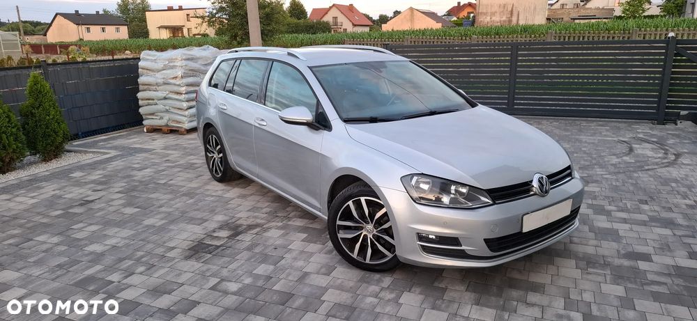 Volkswagen Golf 1.2 TSI Highline - 24