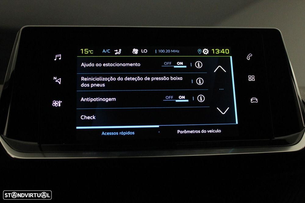 Peugeot e-2008 50 kWh Allure Pack - 21