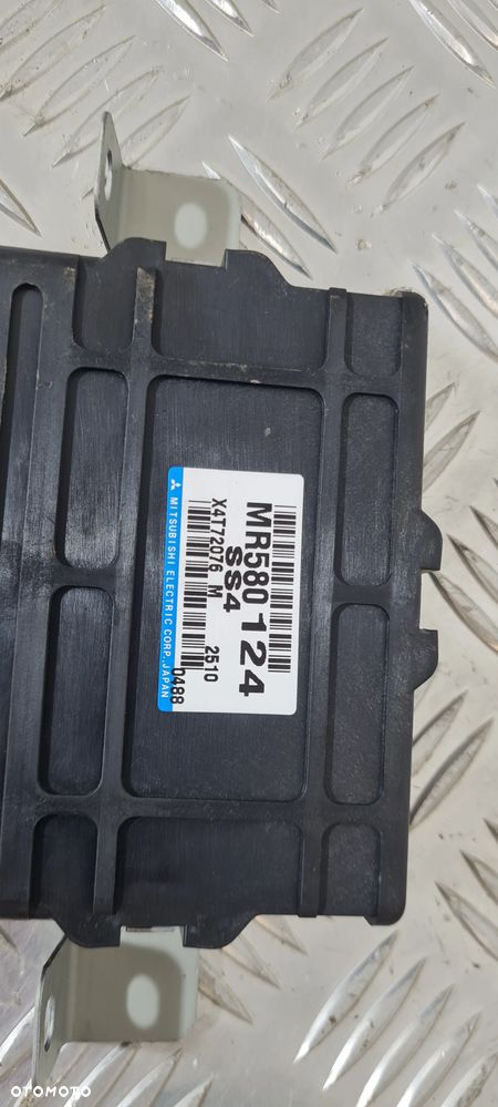 Mitsubishi Pajero III Moduł Sterownik - 2