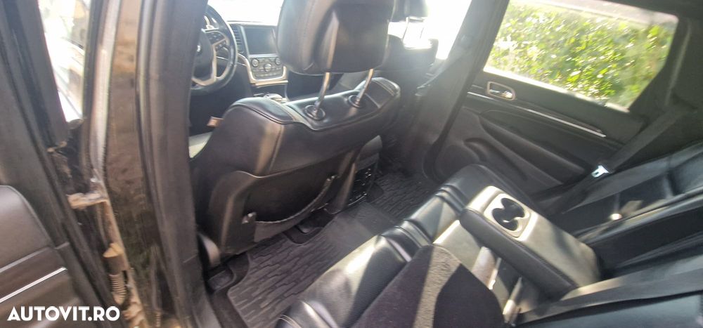 Jeep Grand Cherokee - 3