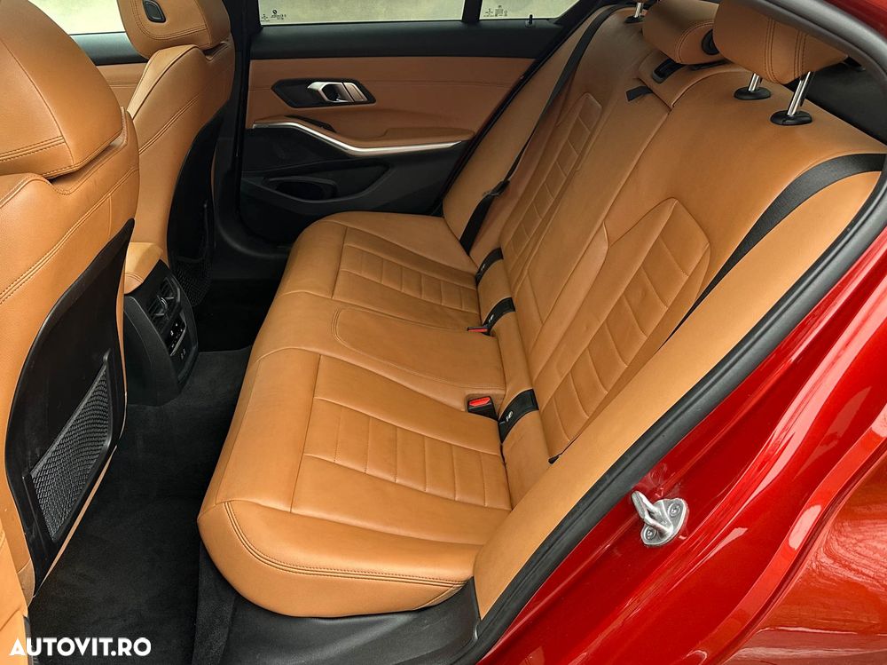 BMW Seria 3 330i Aut. Edition M Sport Shadow - 10