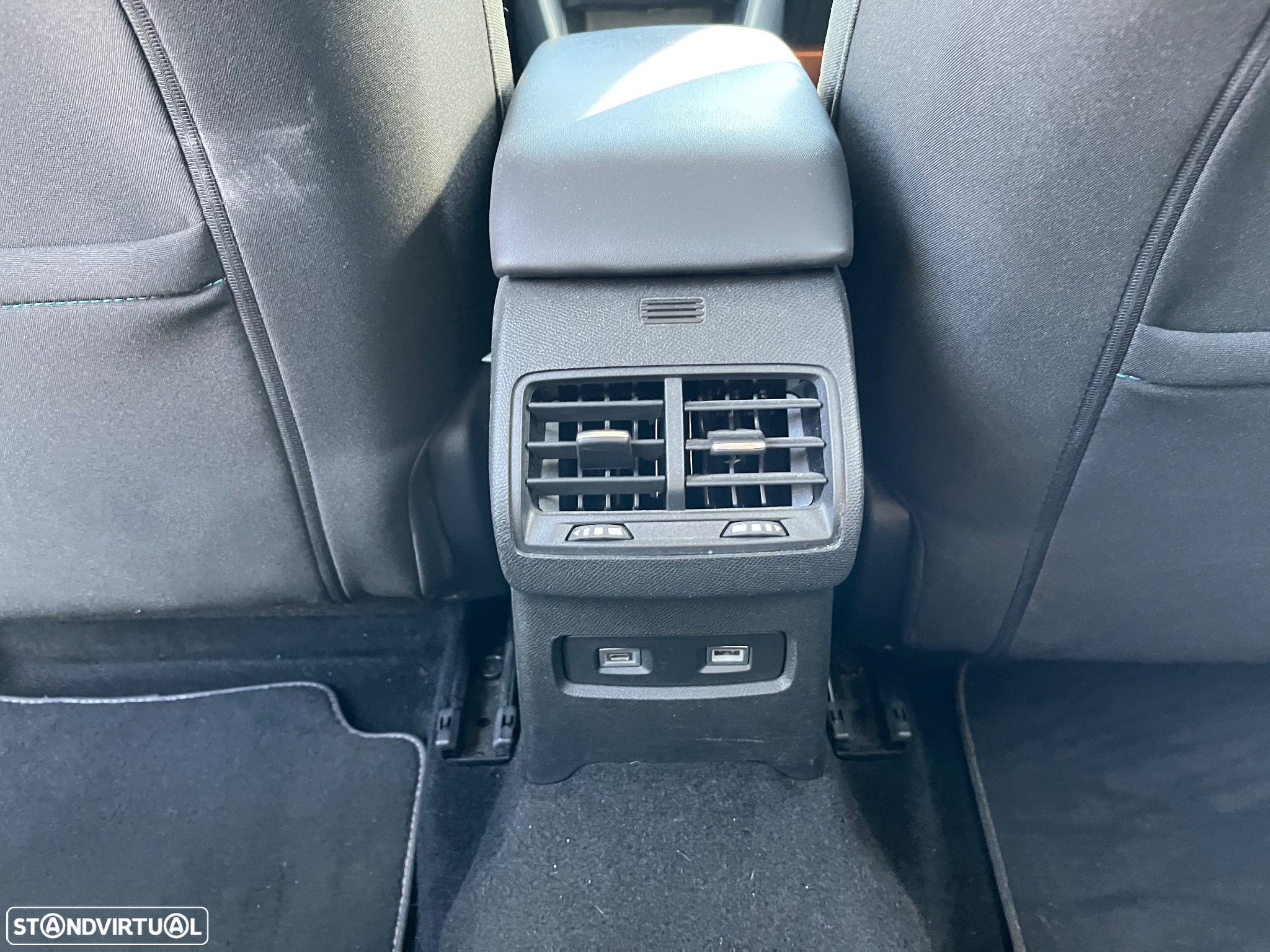 Citroën e-C4 50 kWh Shine Pack - 56