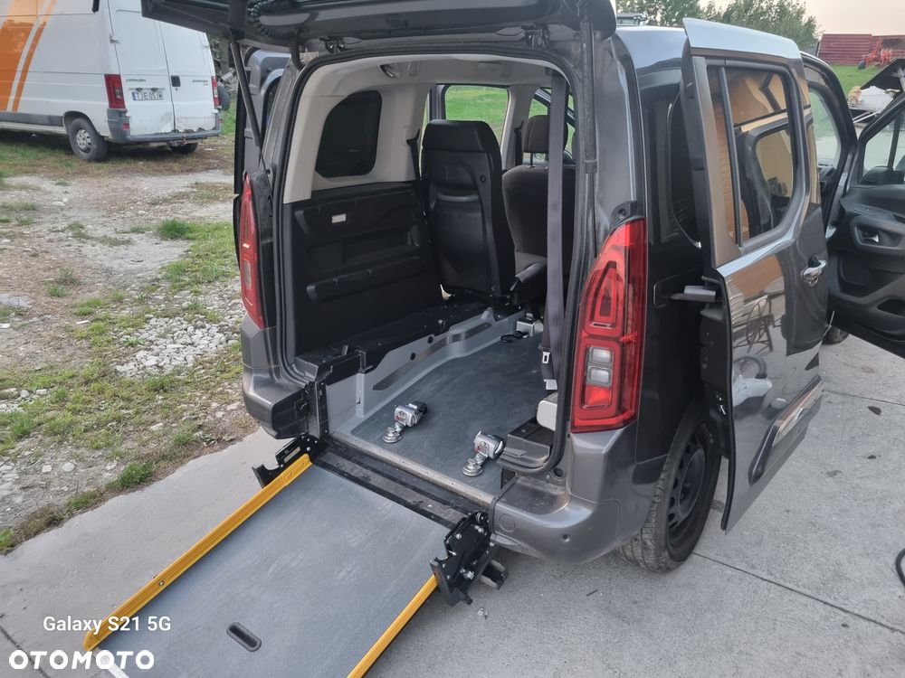 Toyota Proace City Verso Long 1.5 D-4D Business - 12