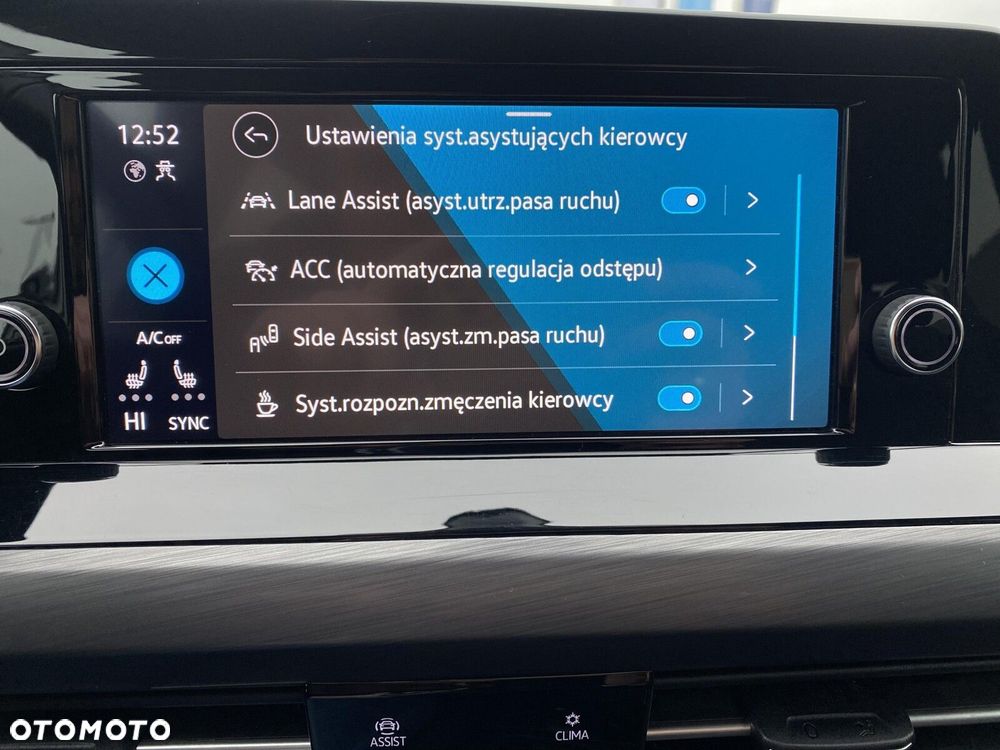 Volkswagen Golf - 23