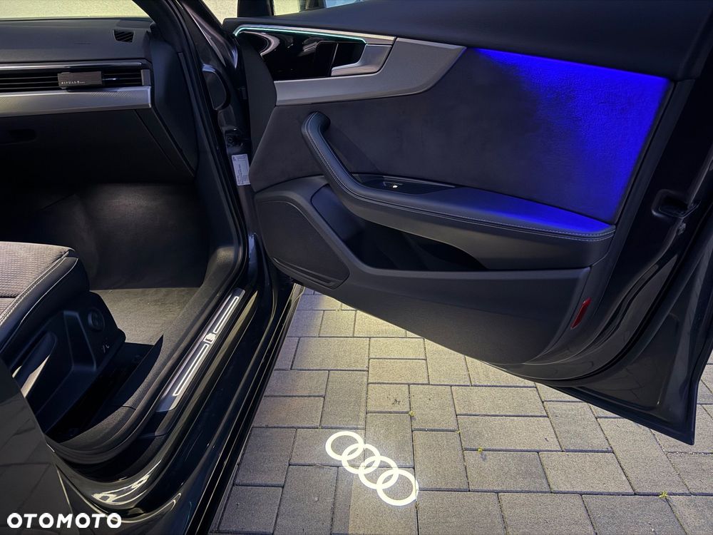Audi A4 Avant - 22