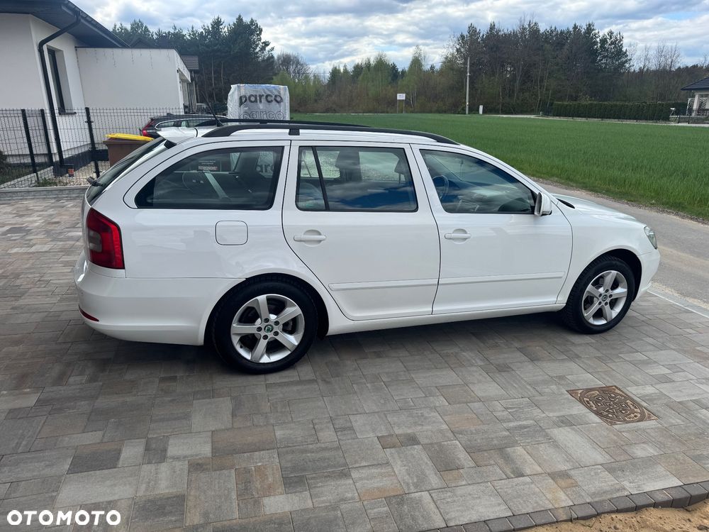 Skoda Octavia 1.6 TDI Elegance - 6