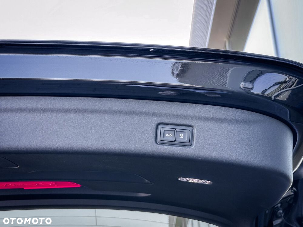 Audi Q6 e-tron - 13