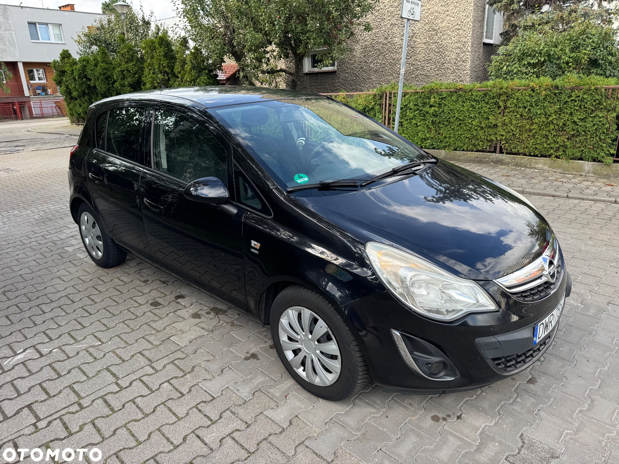 Opel Corsa 1.4 16V Satellite - 2