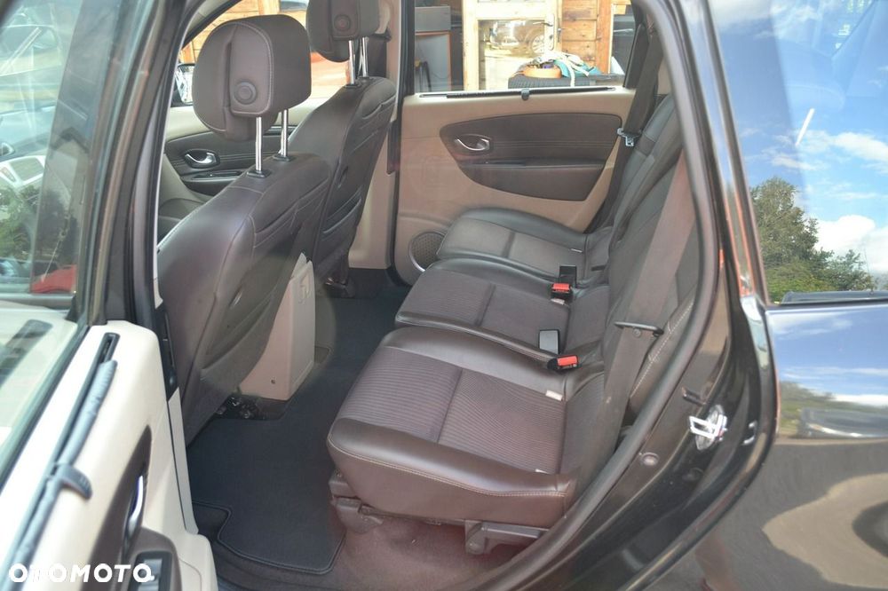Renault Grand Scenic - 6