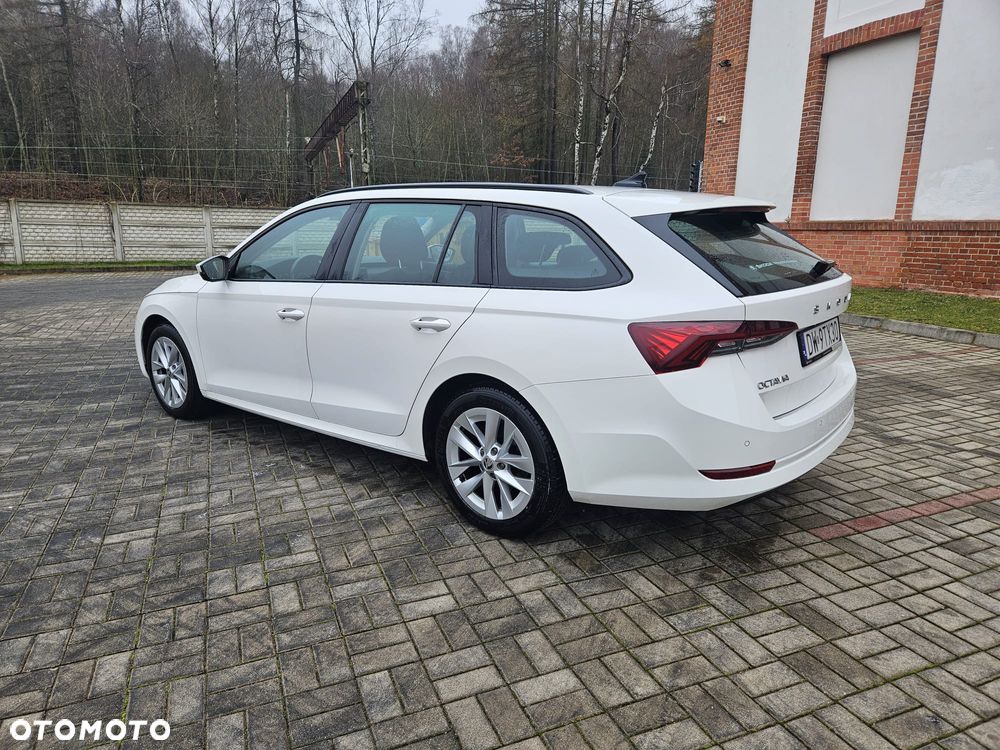 Skoda Octavia 1.5 TSI ACT Ambition - 5