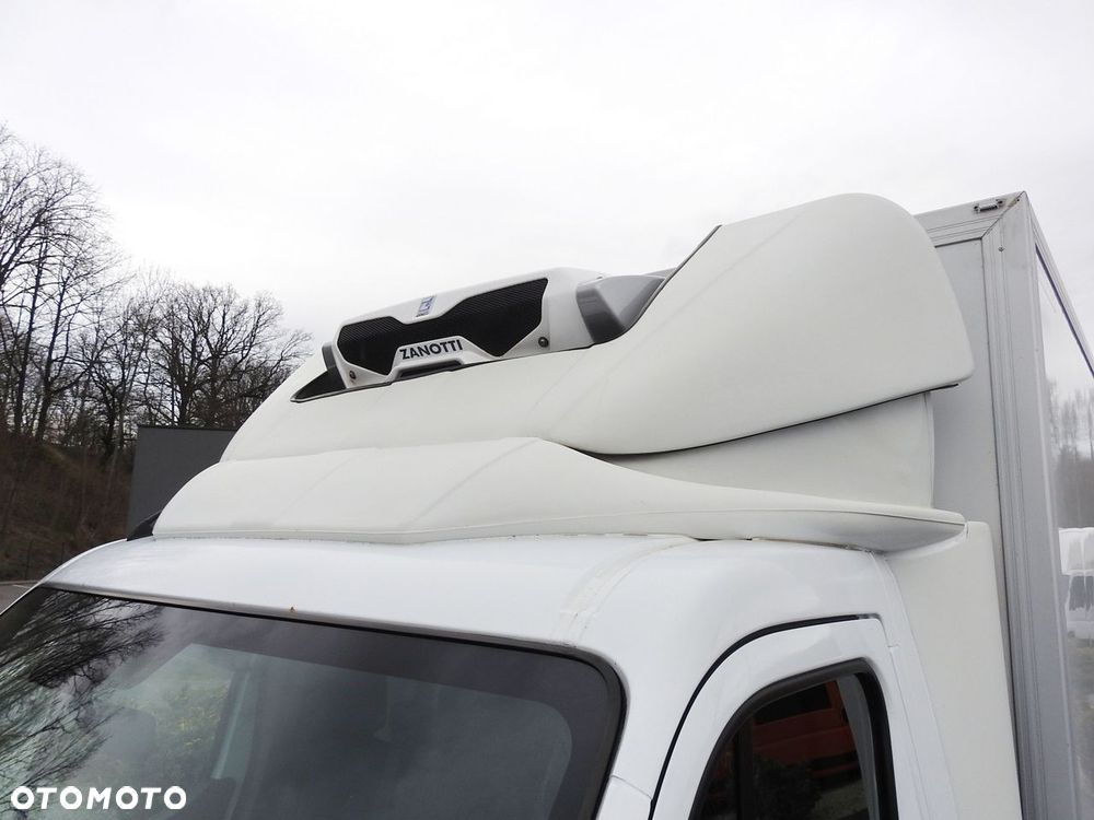 Renault MASTER  CHŁODNIA KONTENER 0*C LEDY KLIMATYZACJA  145KM - 23
