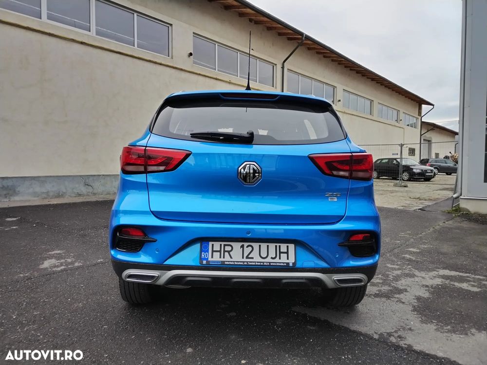 MG ZS - 2