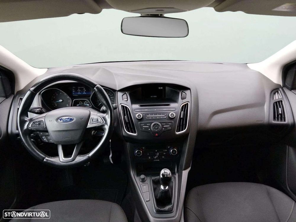 Ford Focus SW 1.0 EcoBoost Business - 13