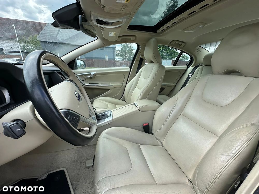 Volvo S60 - 20