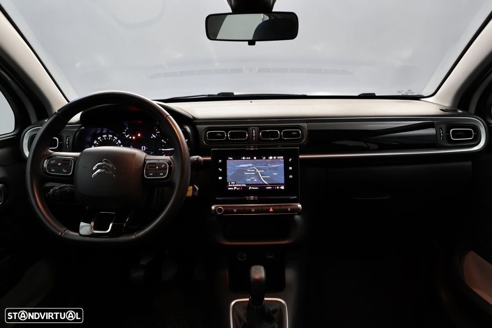 Citroën C3 1.2 PureTech Shine - 16