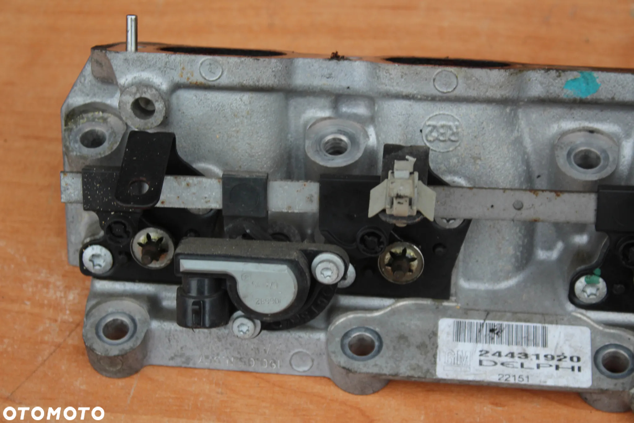 KOLEKTOR SSĄCY Z KLAPKAMI KLAPKI OPEL ASTRA H ZAFIRA B MERIVA A 1.6 16V Z16XEP 24431920 - 2