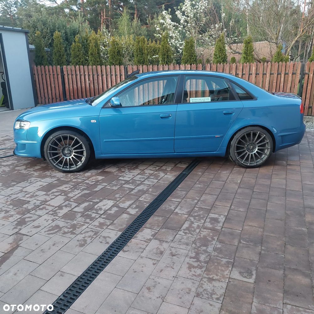 Audi A4 Limousine 2.0 T FSI - 1
