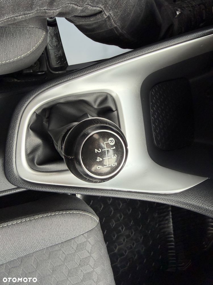 Toyota Yaris 1.5 Selection Style - 16