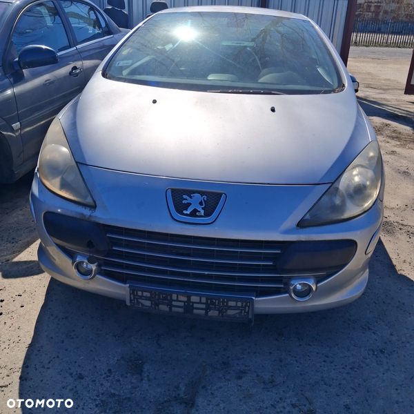 Peugeot 307 CC 2.0 16v 2005r