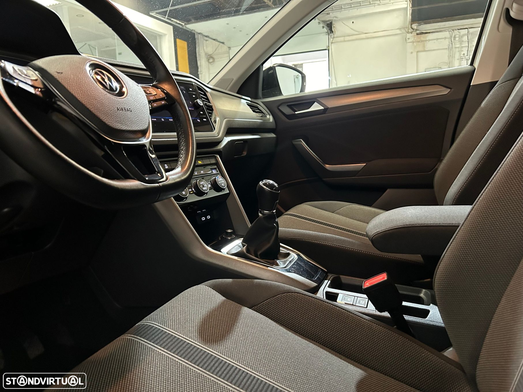VW T-Roc 1.0 TSI Style - 42