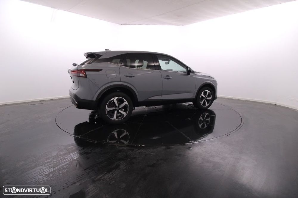 Nissan Qashqai 1.3 DIG-T N-Connecta LED Xtronic - 8