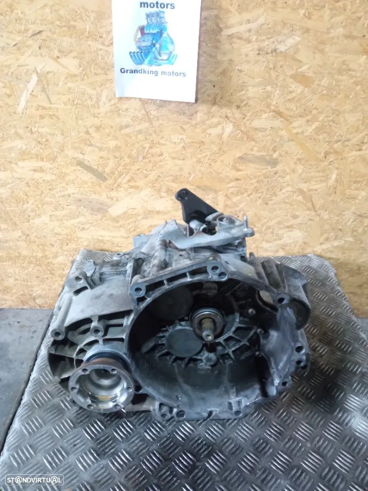 Caixa de velocidades Volkswagen Golf VI 2.0 Tdi140cv- REF: KRM - 5