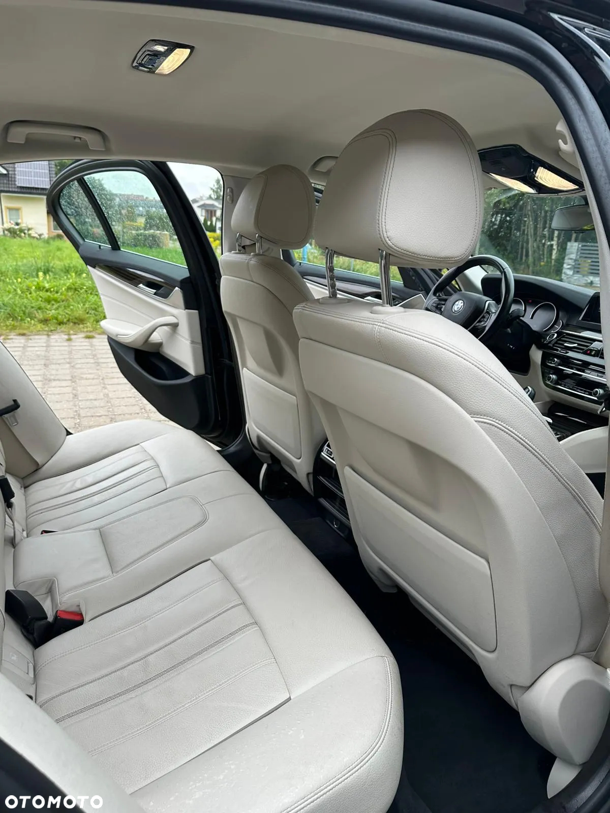 BMW Seria 5 520d xDrive Luxury Line - 12