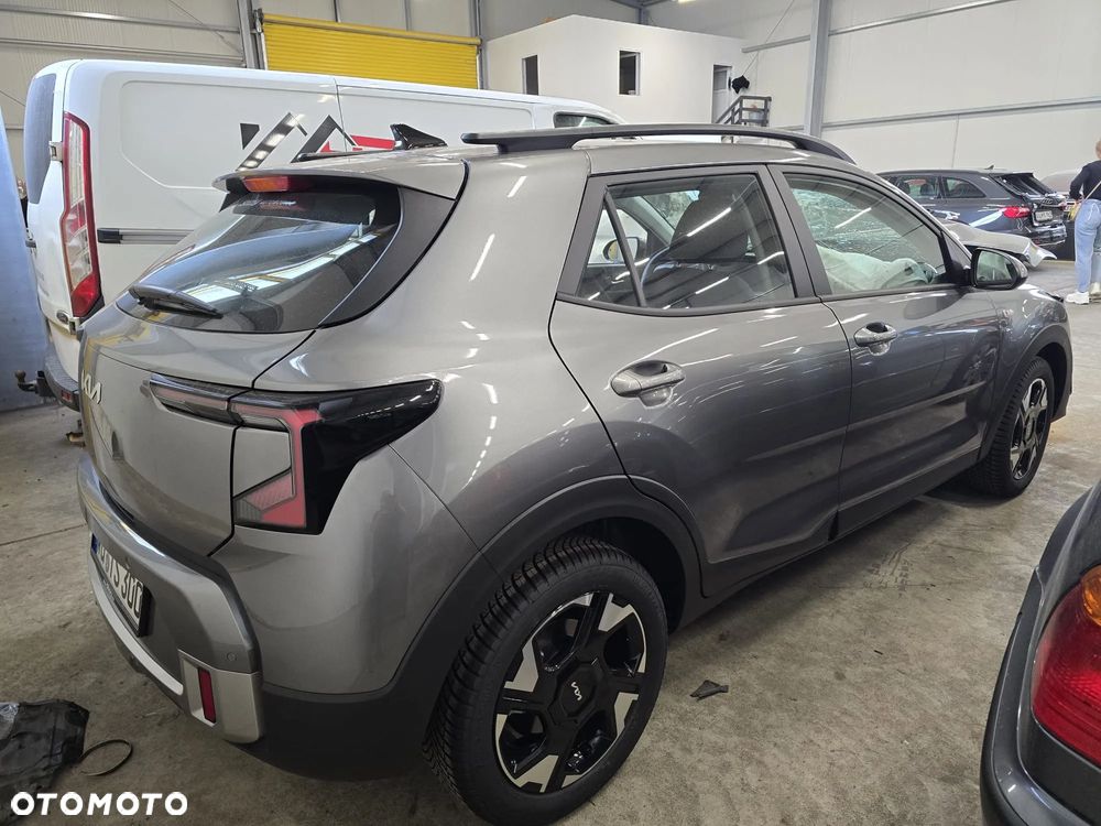 Kia Stonic 1.0 T-GDI 100 OPF Dream-Team Edition - 3