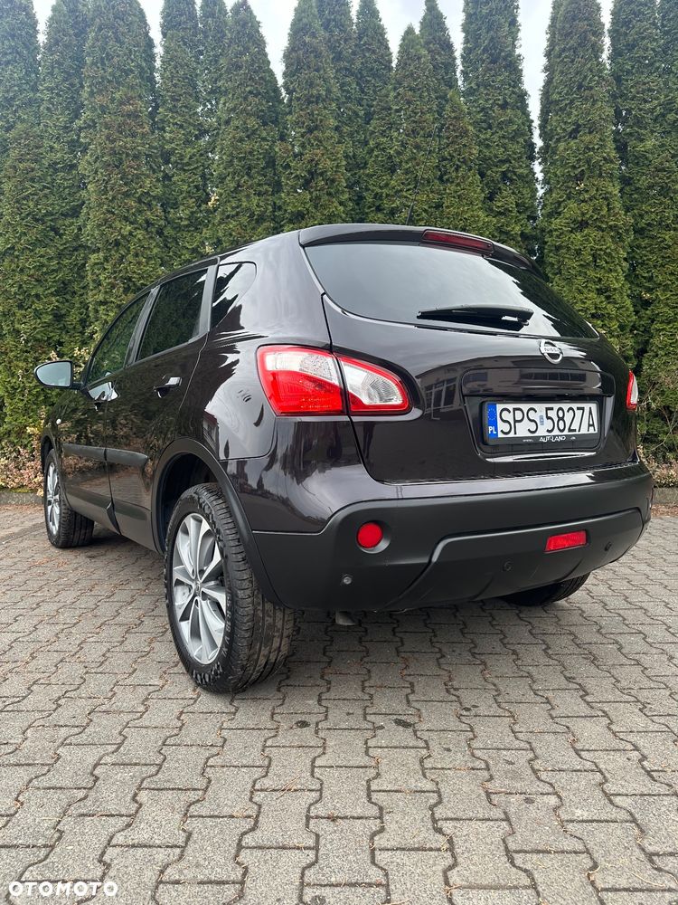 Nissan Qashqai 1.5 dCi DPF visia - 10