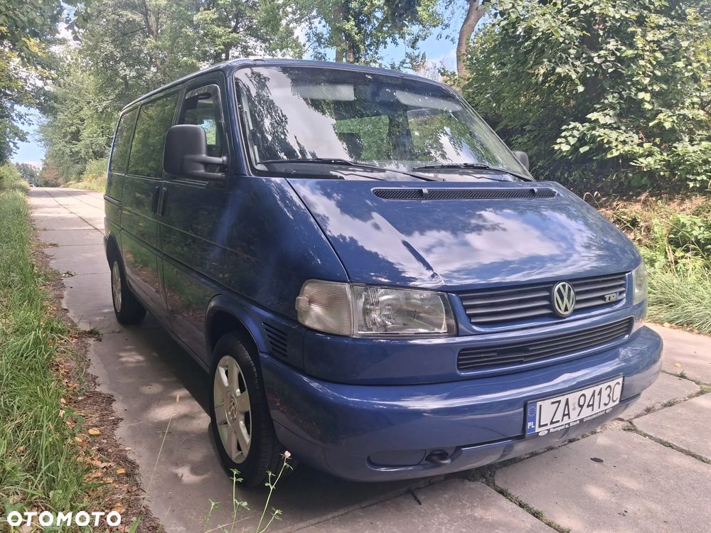 Volkswagen Transporter - 2