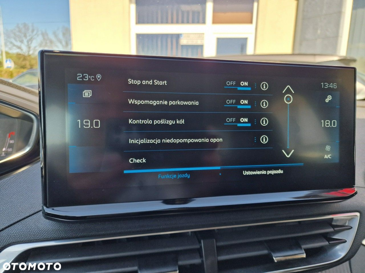 Peugeot 3008 - 21