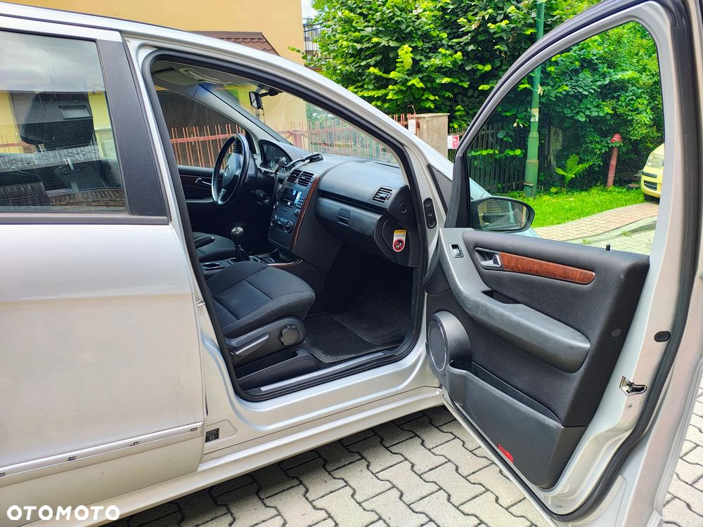 Mercedes-Benz Klasa A 170 Classic - 9