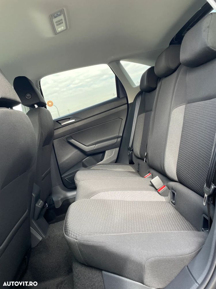 Volkswagen Taigo - 27