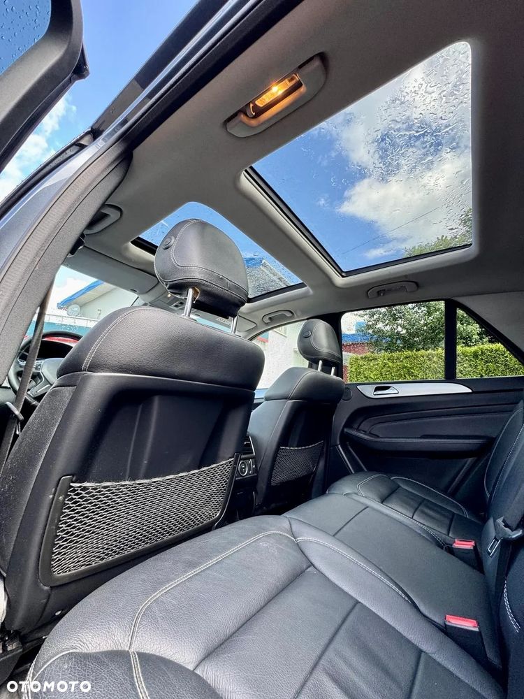 Mercedes-Benz ML 350 BlueTEC 4-Matic - 10