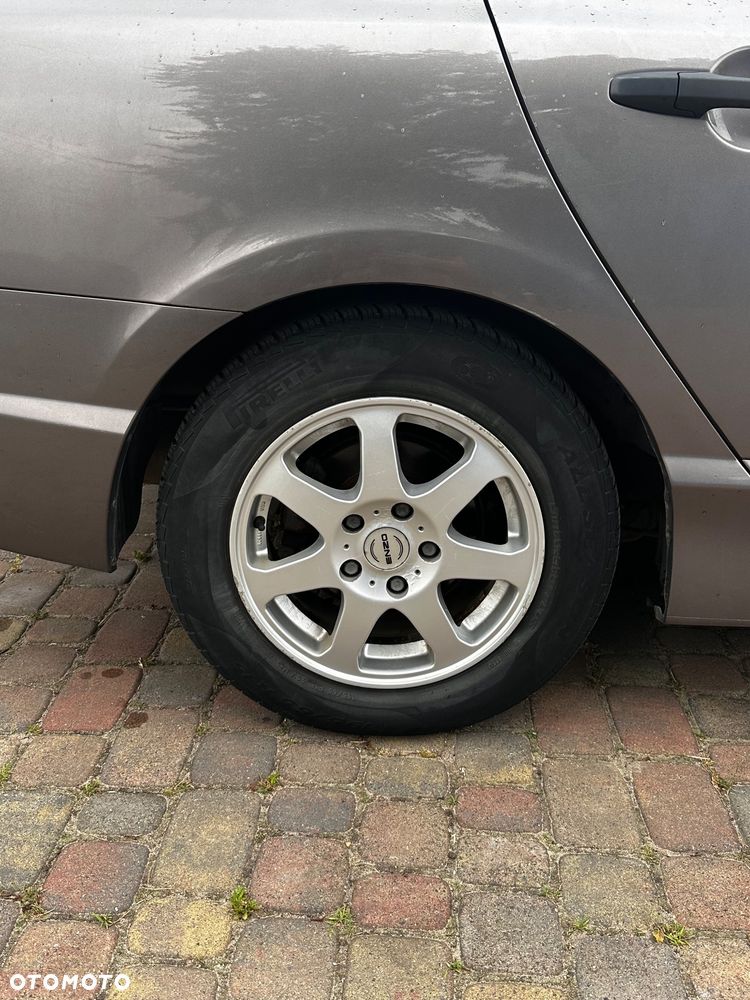 Honda Civic 1.8 Comfort - 4