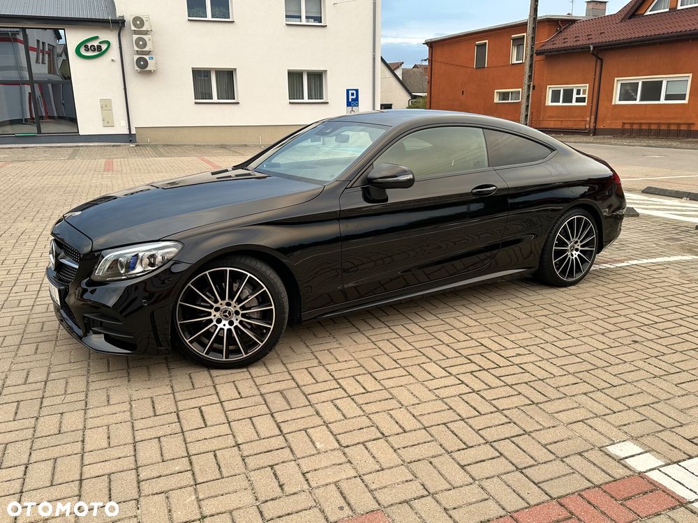Mercedes-Benz Klasa C 200 9G-TRONIC - 9