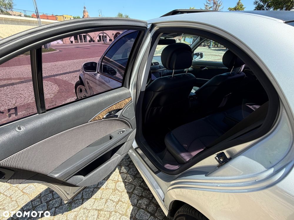 Mercedes-Benz Klasa E 220 CDI Automatik Avantgarde - 35