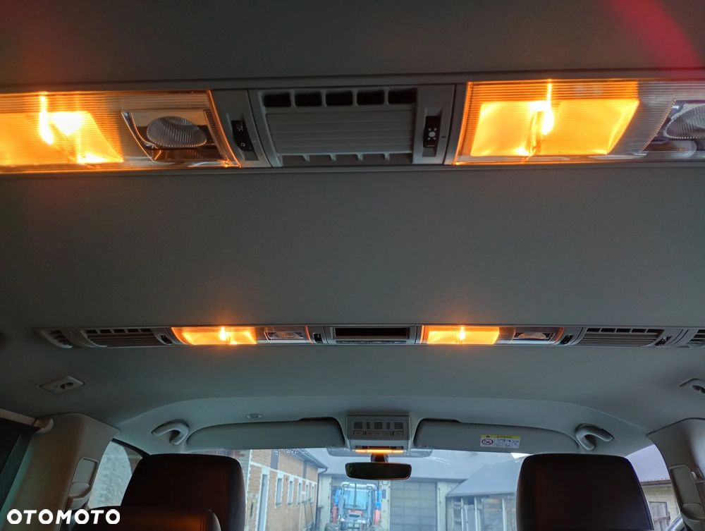 Volkswagen Multivan 2.0 BiTDI L1 Generation SIX DSG - 14