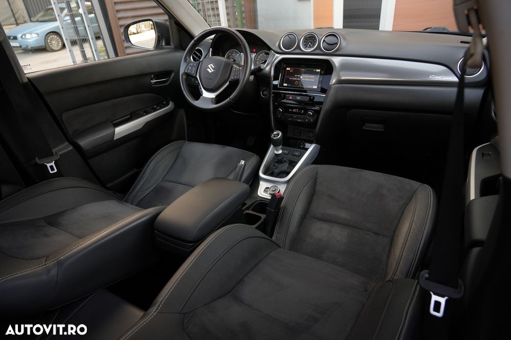 Suzuki Vitara 1.6 DDIS 4X4 Luxus - 18