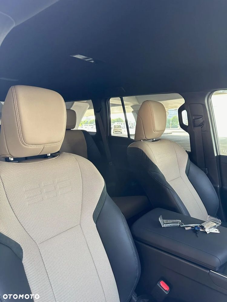 Lexus GX - 35