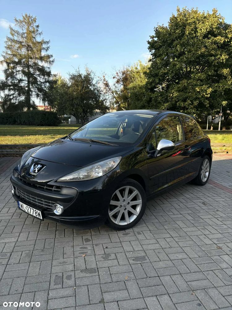 Peugeot 207 RC - 4
