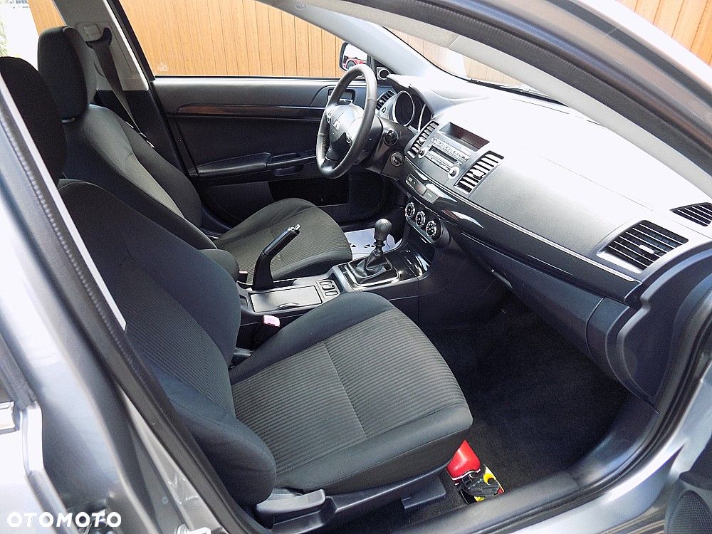 Mitsubishi Lancer 1.8 DI-D ClearTec Inform - 8