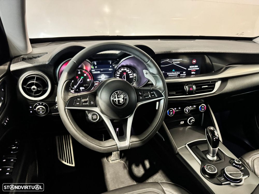Alfa Romeo Stelvio 2.2 D Super AT8 - 43