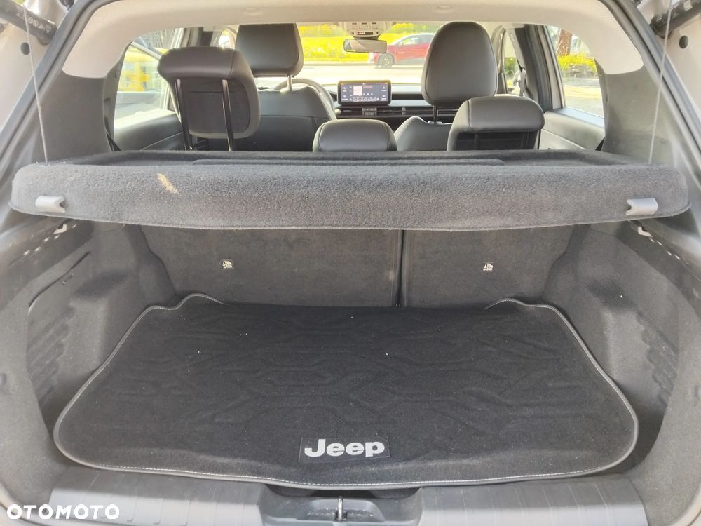 Jeep Avenger 1.2 GSE T3 Altitude FWD - 23