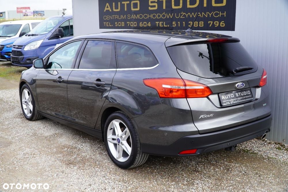 Ford Focus - 35