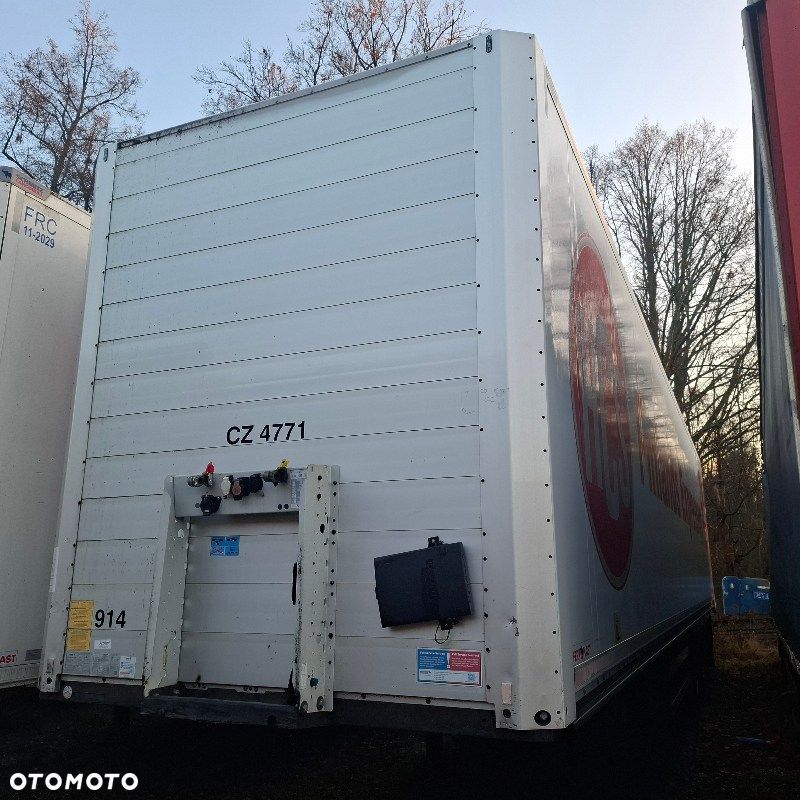 Schmitz Cargobull SKO - 1